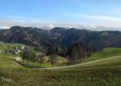 Sveti Tomaž, pot na Lubnik, pogled na vasico