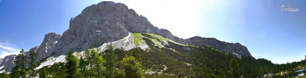 Tičarica nad Triglavskimi jezeri