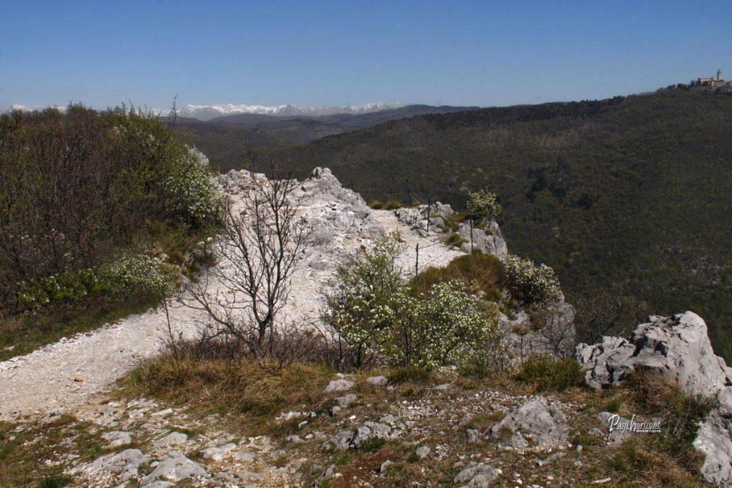 Razgled s Sabotina na Julijske Alpe