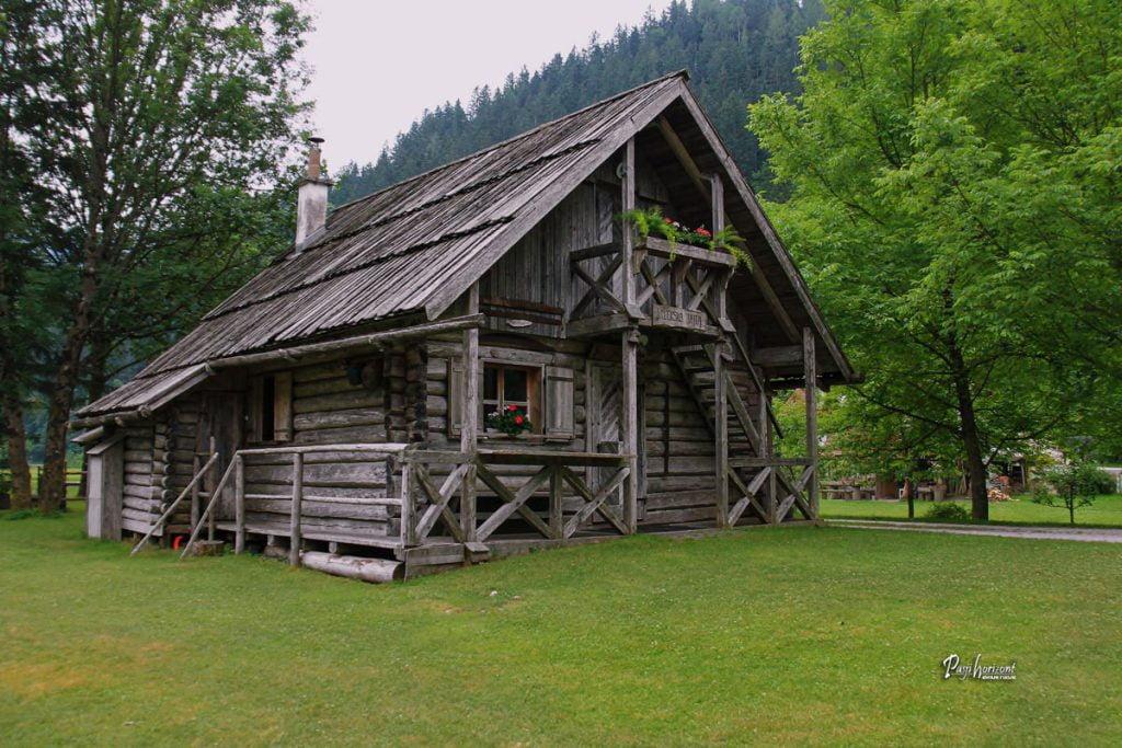 Koča, Etnološka zbirka - vas starih poklicev, Luče