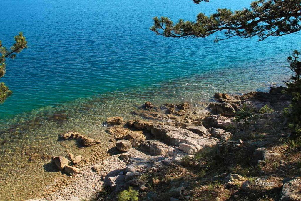 Cres, razgled na zalivček
