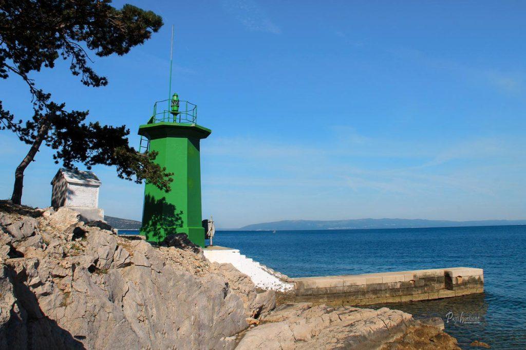 Svetilnik na rtu ob kapelici sv. Antonio, Cres