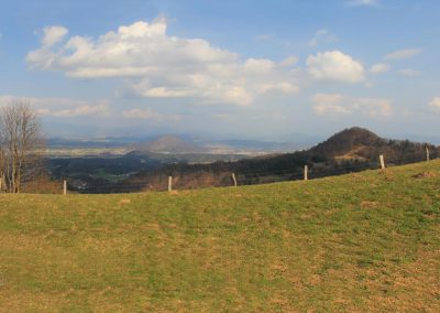 Razgled iz svetega Jakoba na Ljubljansko kotlino