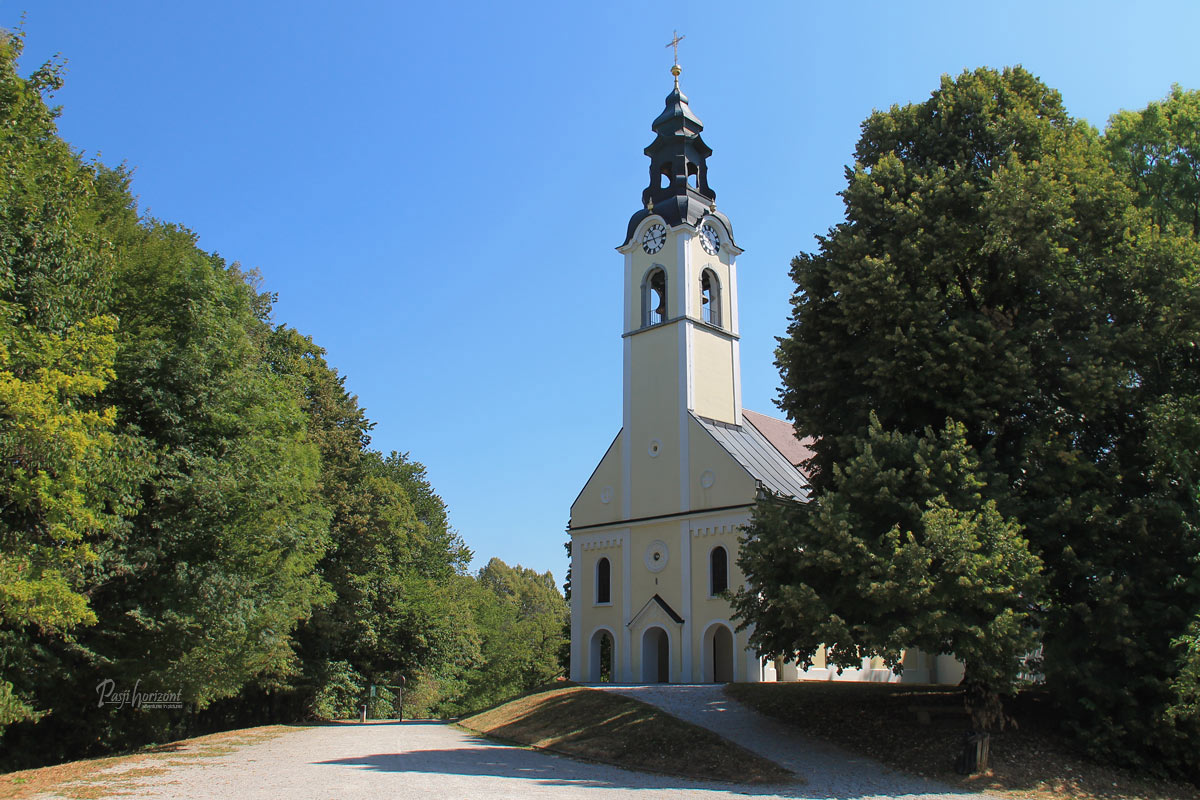Cerkev Svetega Urha nad Dobrunjami
